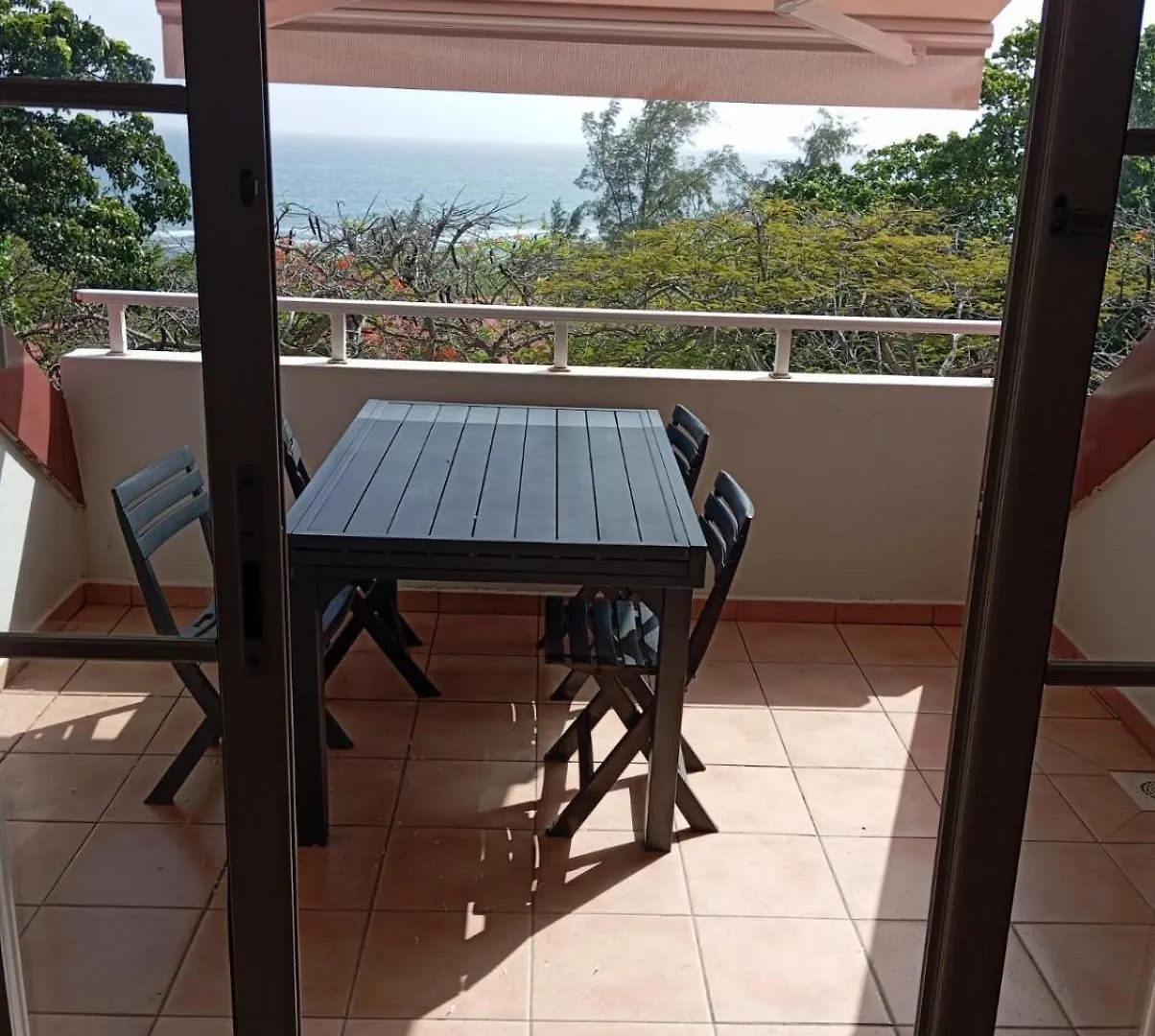 Tropic Appartements Village Vacances Vue Mer Guadeloupe St Anne 상트 안느 0*,  과달루프