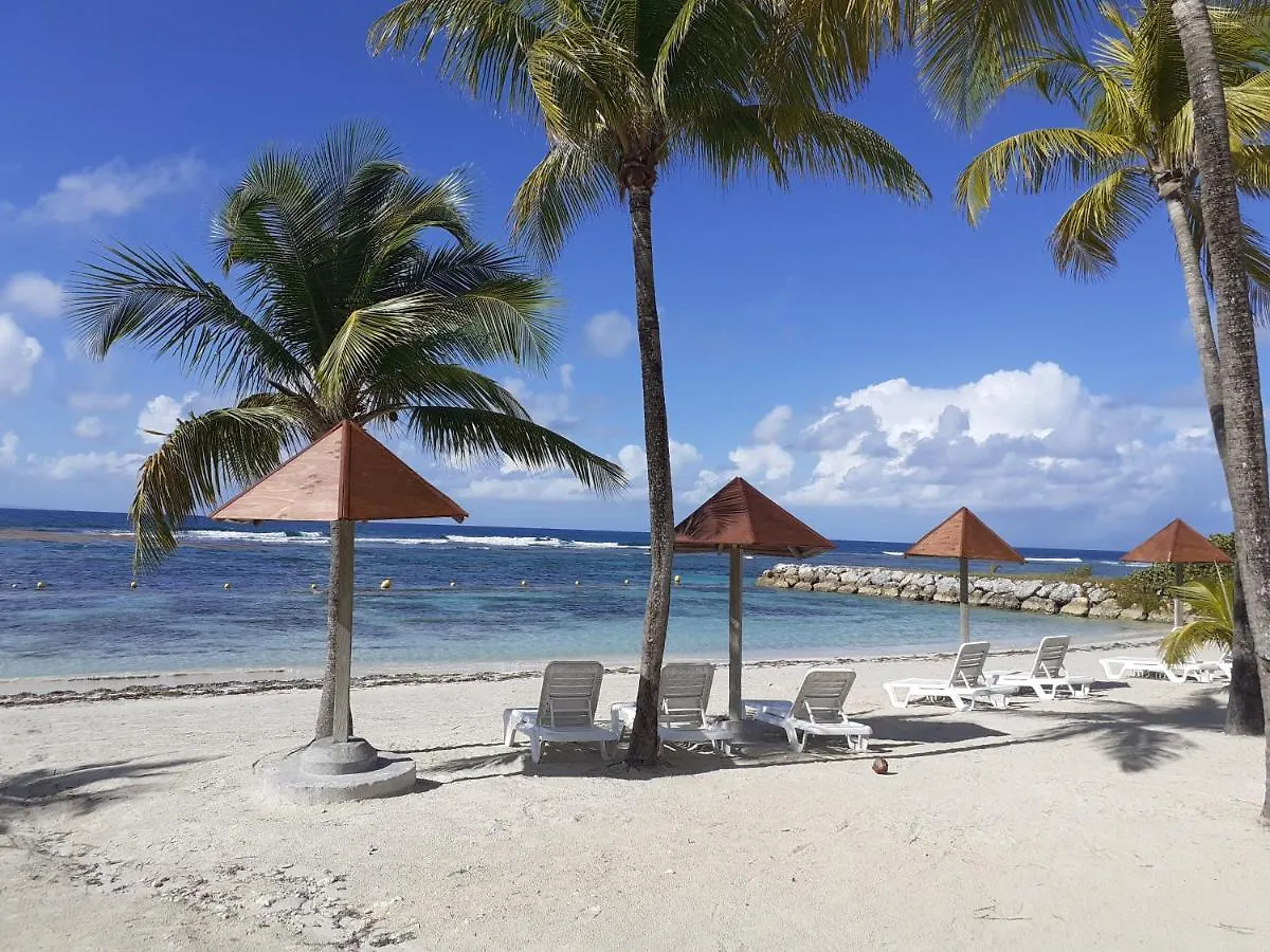 Apartment Tropic Appartements Village Vacances Vue Mer Guadeloupe St Anne Sainte-Anne