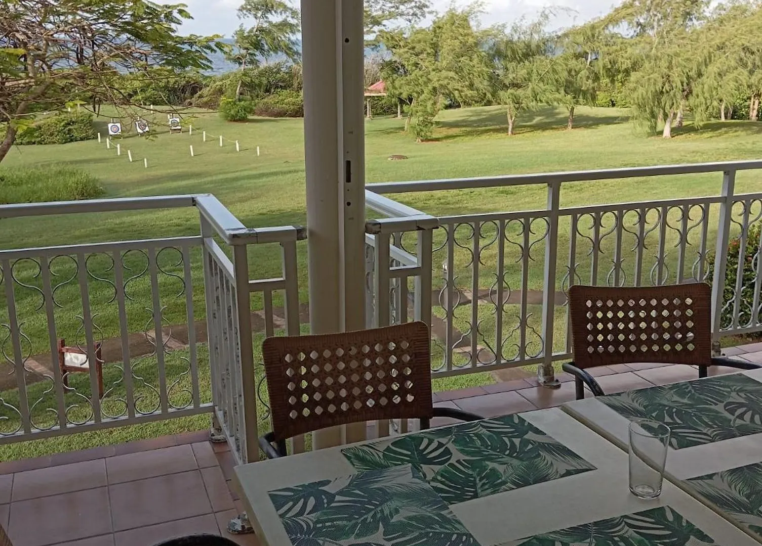 Tropic Appartements Village Vacances Vue Mer Guadeloupe St Anne Sainte-Anne