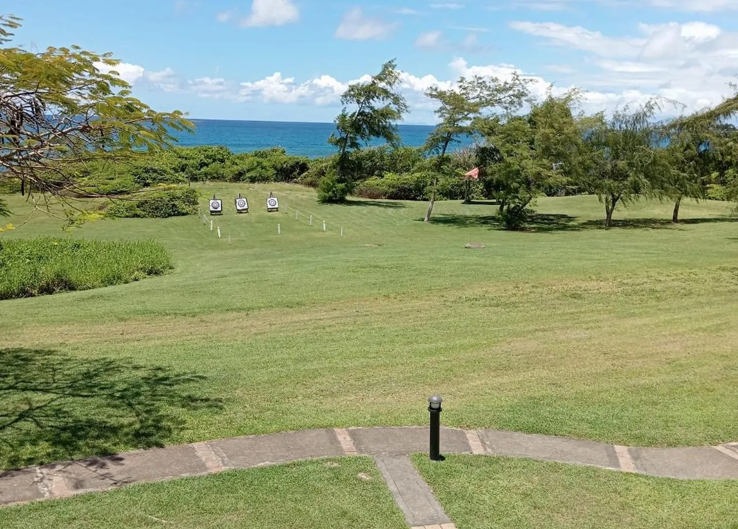 Tropic Appartements Village Vacances Vue Mer Guadeloupe St Anne Sainte-Anne