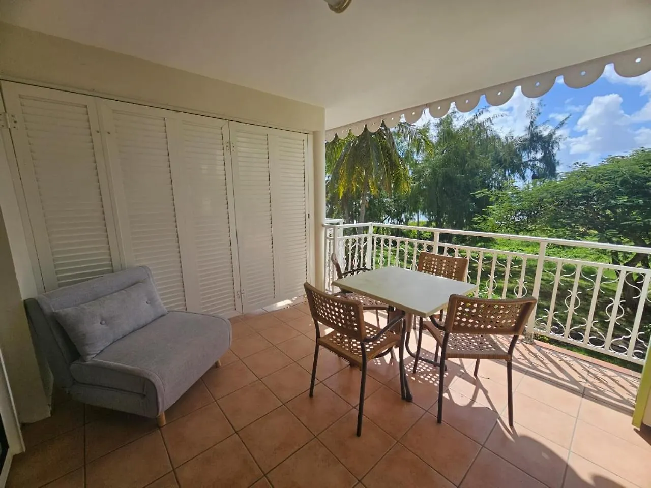 Tropic Appartements Village Vacances Vue Mer Guadeloupe St Anne Sainte-Anne  Sainte-Anne (Grande-Terre)